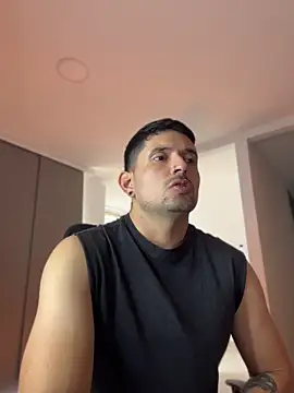 Snapshot of TroyeSavage chatting on 04/10/26, 08:02 TroyeSavage online show from 04/10/26, 08:02