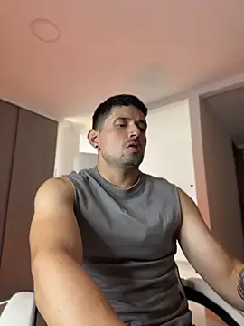 Snapshot of TroyeSavage chatting on 04/11/26, 07:40 TroyeSavage online show from 04/11/26, 07:40