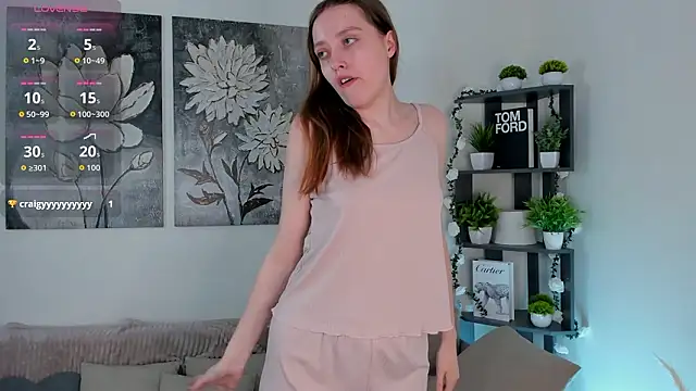 Snapshot of EsterCristofori chatting on 03/18/26, 01:31 EsterCristofori online show from 03/18/26, 01:31