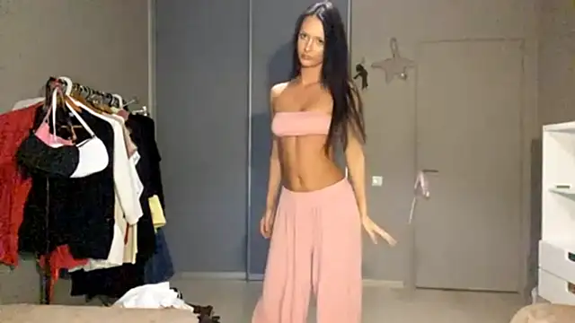 Snapshot of JonnaSzerszen chatting on 04/08/26, 05:24 JonnaSzerszen online show from 04/08/26, 05:24