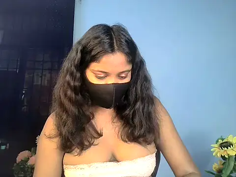 Snapshot of KASHISH_SINGH_ chatting on 04/15/26, 05:25 KASHISH SINGH online show from 04/15/26, 05:25