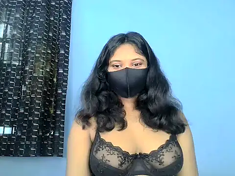 Snapshot of KASHISH_SINGH_ chatting on 06/17/26, 04:48 KASHISH SINGH online show from 06/17/26, 04:48