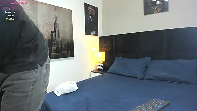 Snapshot of _Alan_Walker_1 chatting on 03/31/26, 01:44 Alan Walker 1 online show from 03/31/26, 01:44