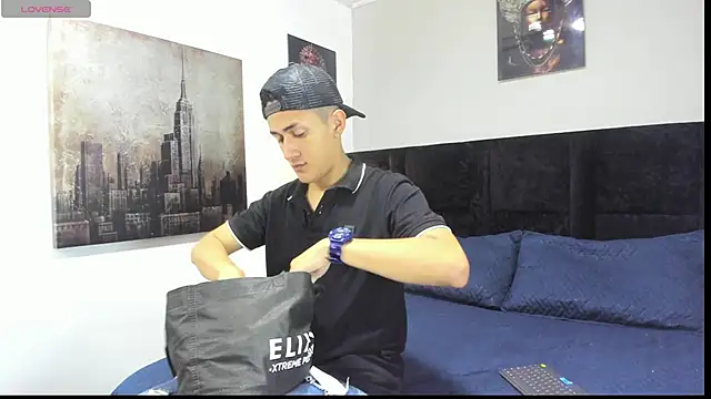 Snapshot of _Alan_Walker_1 chatting on 04/04/26, 03:09 Alan Walker 1 online show from 04/04/26, 03:09