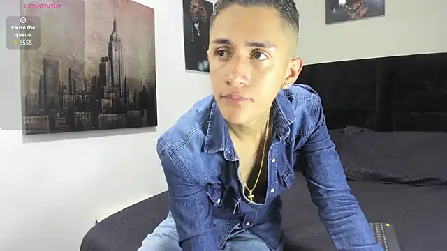 Snapshot of _Alan_Walker_1 chatting on 04/19/26, 06:10 Alan Walker 1 online show from 04/19/26, 06:10