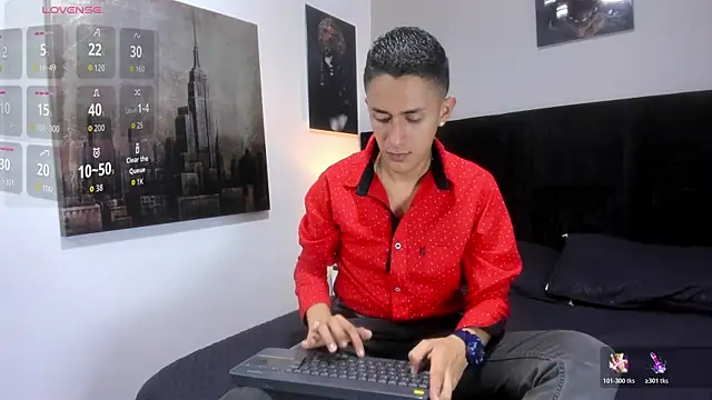 Snapshot of _Alan_Walker_1 chatting on 05/18/26, 02:01 Alan Walker 1 online show from 05/18/26, 02:01