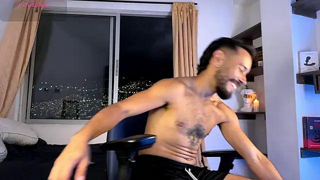 Mateobaer  online show from 04/16/26, 11:29