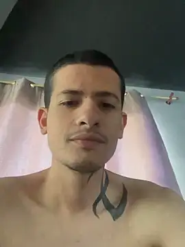 Snapshot of novinho_gostoso_safado chatting on 04/28/26, 03:39 novinho gostoso safado online show from 04/28/26, 03:39