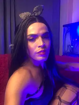 Snapshot of Kitty_Cruz_Love chatting on 03/14/26, 02:39 Kitty Cruz Love online show from 03/14/26, 02:39