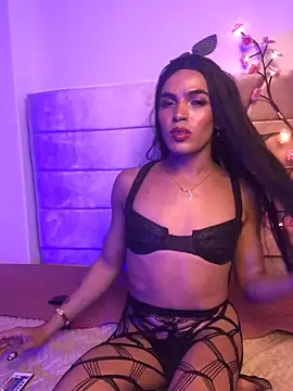 Snapshot of Kitty_Cruz_Love chatting on 03/17/26, 03:33 Kitty Cruz Love online show from 03/17/26, 03:33