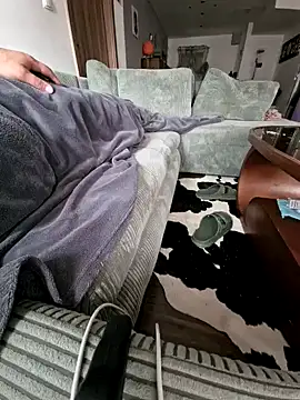 Snapshot of Activ1top chatting on 03/13/26, 02:12 Activ1top online show from 03/13/26, 02:12