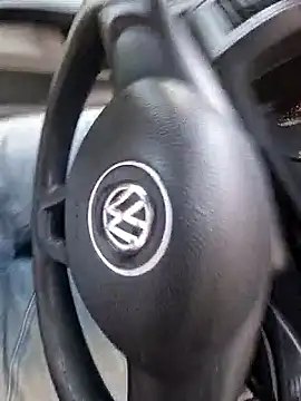 Snapshot of Activ1top chatting on 04/11/26, 05:23 Activ1top online show from 04/11/26, 05:23