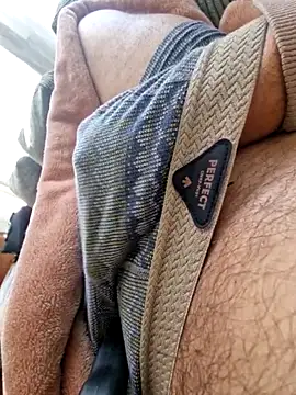 Snapshot of Activ1top chatting on 05/09/26, 08:19 Activ1top online show from 05/09/26, 08:19