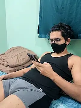 Snapshot of Hunter_9876 chatting on 03/14/26, 09:09 Hunter 9876 online show from 03/14/26, 09:09