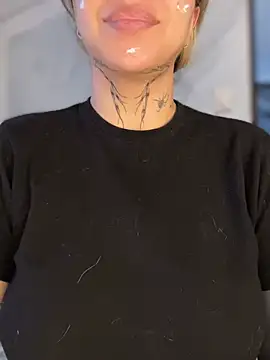 Snapshot of CarolQueen1_ chatting on 03/19/26, 12:53 CarolQueen1 online show from 03/19/26, 12:53