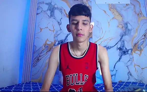 Snapshot of Desire_Boys1 chatting on 04/19/26, 07:05 Desire Boys1 online show from 04/19/26, 07:05