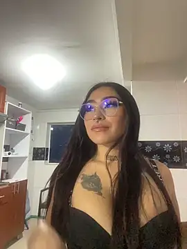 Snapshot of NATHASHA_EC chatting on 03/10/26, 01:27 NATHASHA EC online show from 03/10/26, 01:27