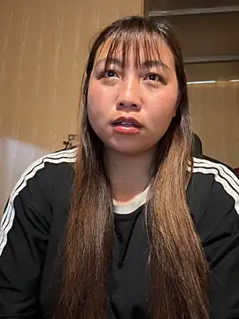 Snapshot of Sumi_pusy chatting on 04/11/26, 04:28 Sumi pusy online show from 04/11/26, 04:28
