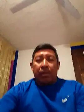 Snapshot of robert234789 chatting on 03/15/26, 08:53 robert234789 online show from 03/15/26, 08:53