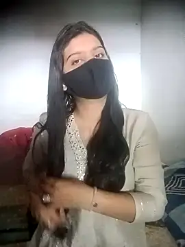 Snapshot of AishwaryaGujjar chatting on 03/19/26, 04:05 AishwaryaGujjar online show from 03/19/26, 04:05