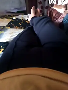 Snapshot of AishwaryaGujjar chatting on 04/04/26, 07:17 AishwaryaGujjar online show from 04/04/26, 07:17