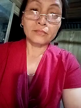 JenniferLovve01 online show from 03/12/26, 02:23