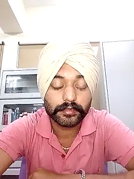 Snapshot of Parm_randhawa chatting on 04/10/26, 07:40 Parm randhawa online show from 04/10/26, 07:40