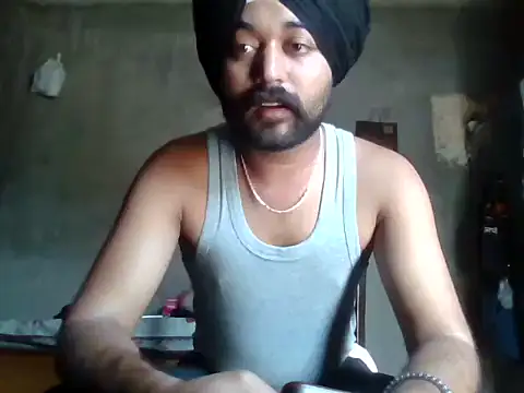 Snapshot of Parm_randhawa chatting on 04/17/26, 05:32 Parm randhawa online show from 04/17/26, 05:32