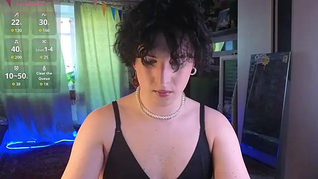 Snapshot of AdrianChill chatting on 04/27/26, 11:08 AdrianChill online show from 04/27/26, 11:08