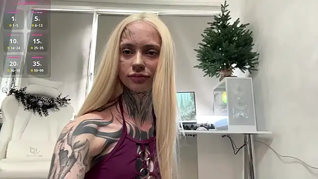 Snapshot of KizzieSherbert chatting on 03/20/26, 01:05 KizzieSherbert online show from 03/20/26, 01:05