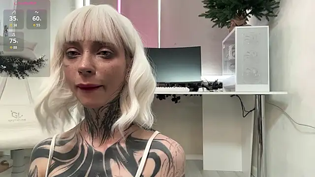 Snapshot of KizzieSherbert chatting on 03/22/26, 01:14 KizzieSherbert online show from 03/22/26, 01:14