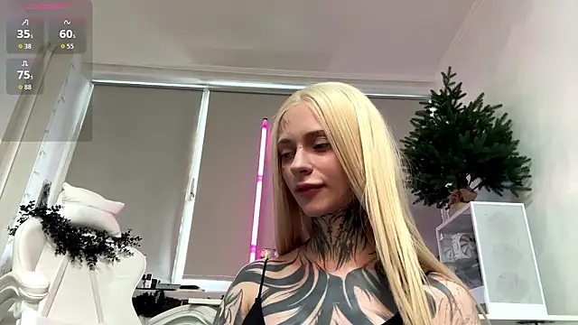 Snapshot of KizzieSherbert chatting on 03/29/26, 01:11 KizzieSherbert online show from 03/29/26, 01:11