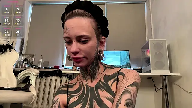 Snapshot of KizzieSherbert chatting on 04/24/26, 01:13 KizzieSherbert online show from 04/24/26, 01:13