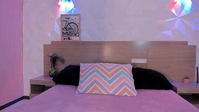 Snapshot of KittyVelve chatting on 03/21/26, 11:59 KittyVelve online show from 03/21/26, 11:59