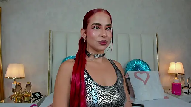 Snapshot of KatyaJackson chatting on 04/03/26, 01:31 KatyaJackson online show from 04/03/26, 01:31