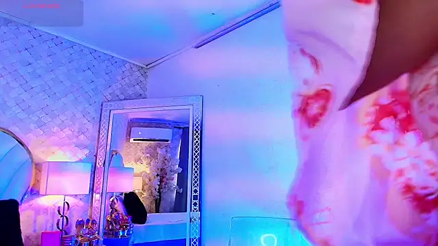 Snapshot of KatyaJackson chatting on 04/24/26, 01:24 KatyaJackson online show from 04/24/26, 01:24