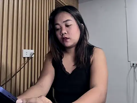 Snapshot of _georgiax_ chatting on 04/11/26, 08:57 georgiax online show from 04/11/26, 08:57