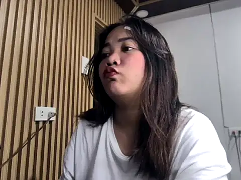 Snapshot of _georgiax_ chatting on 04/18/26, 05:50 georgiax online show from 04/18/26, 05:50