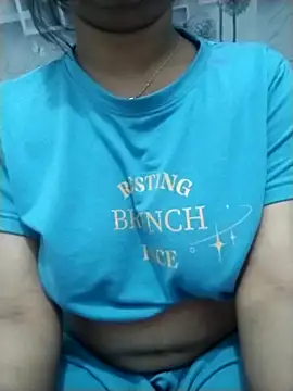 Snapshot of Chandrika_Yadav chatting on 03/13/26, 08:48 Chandrika Yadav online show from 03/13/26, 08:48