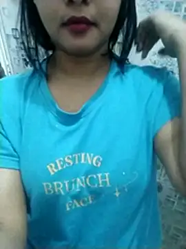 Snapshot of Chandrika_Yadav chatting on 04/11/26, 07:07 Chandrika Yadav online show from 04/11/26, 07:07