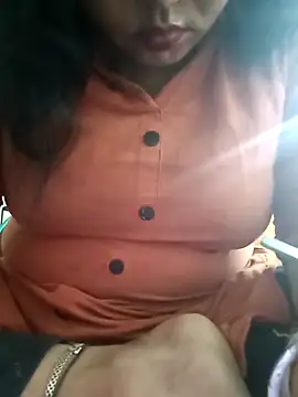 Snapshot of Delhi_Patola chatting on 04/07/26, 05:13 Delhi Patola online show from 04/07/26, 05:13