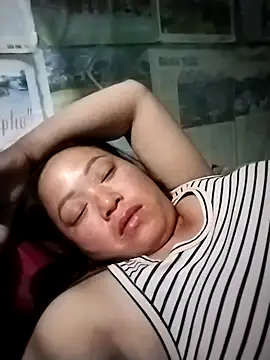 Snapshot of Min-in chatting on 04/06/26, 05:14 Min-in online show from 04/06/26, 05:14