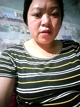 Snapshot of Min-in chatting on 05/08/26, 09:53 Min-in online show from 05/08/26, 09:53