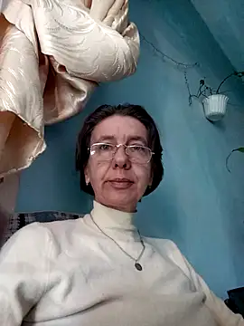 Tania9876 online show from 03/11/26, 06:52