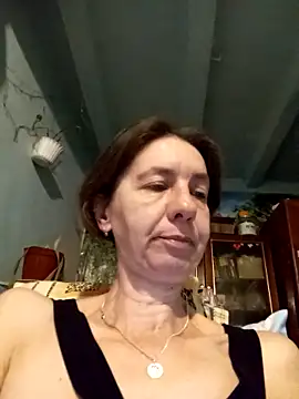 Snapshot of Tania9876 chatting on 03/20/26, 06:57 Tania9876 online show from 03/20/26, 06:57
