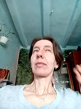 Snapshot of Tania9876 chatting on 03/25/26, 08:53 Tania9876 online show from 03/25/26, 08:53