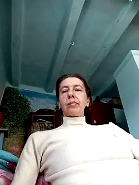 Snapshot of Tania9876 chatting on 04/10/26, 08:52 Tania9876 online show from 04/10/26, 08:52