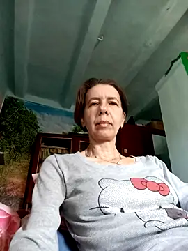 Snapshot of Tania9876 chatting on 04/13/26, 07:25 Tania9876 online show from 04/13/26, 07:25