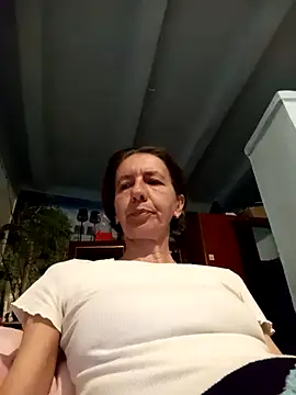 Tania9876 online show from 05/16/26, 06:39