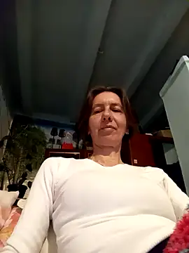 Tania9876 online show from 05/18/26, 07:09